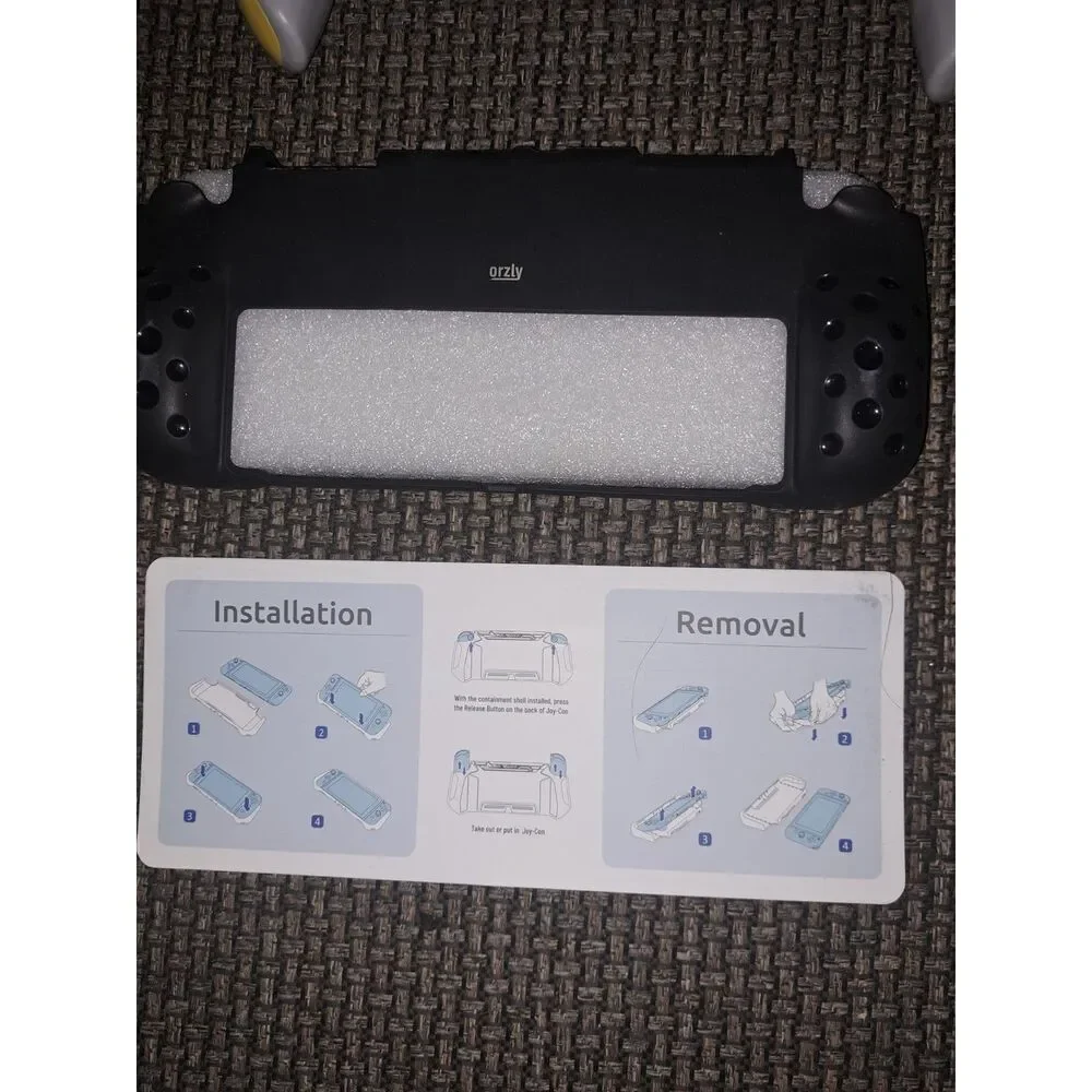 NEW Orzly Grip Cases set of 4 Possibly for Joy Con